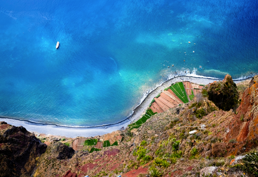 Naturschönheiten, die Sie niemals vergessen werden, empfangen Sie am Cabo Girão.