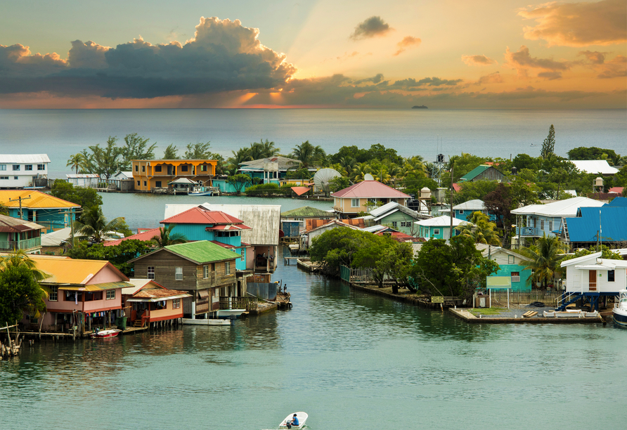 Oak Ridge befindet sich auf der Insel Roatán und gilt als das Venedig der Karibik.