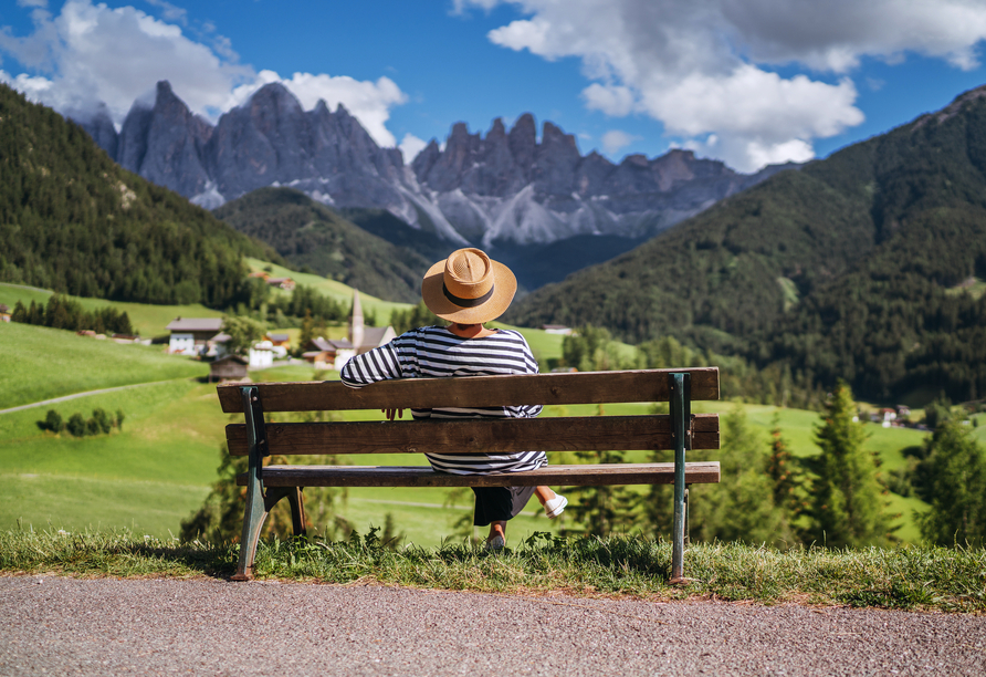 Die malerische Landschaft der Region wird Sie verzaubern.