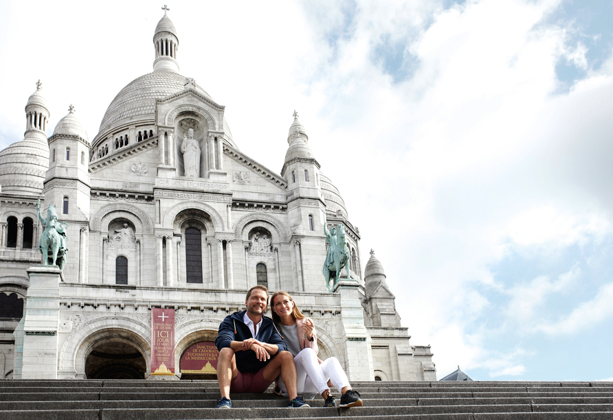 Besichtigen Sie die Basilika Sacré-Cœur in Paris.