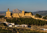 Ein von arabischer Architektur geprägtes Highlight ist die Festung Alcazaba in Malaga.