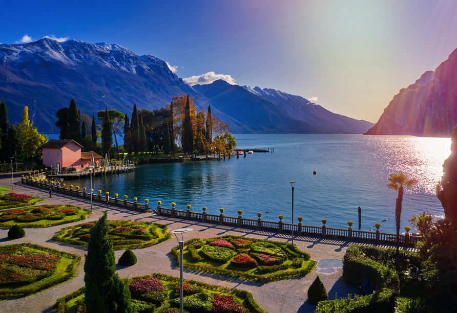 Wie wäre es mit einem Ausflug nach Riva del Garda am herrlichen Gardasee?