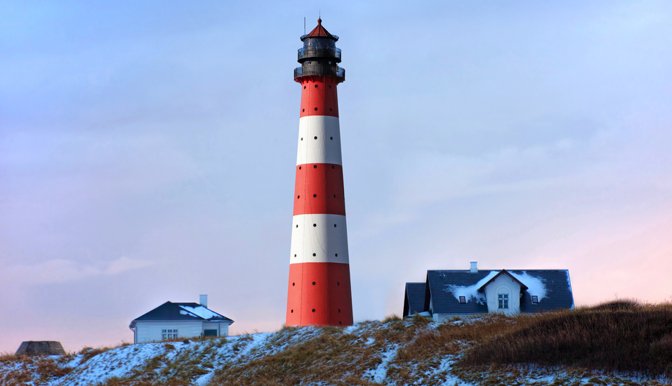 Der Leuchtturm am Ellenbogen zählt zu den bekanntesten Wahrzeichen der Insel.