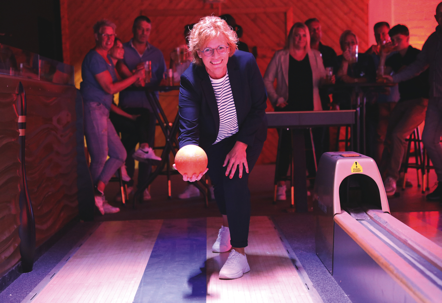 Auch eine Bowling- und Kegelhalle gehört zum Freizeitangebot des Wangerland Resorts.