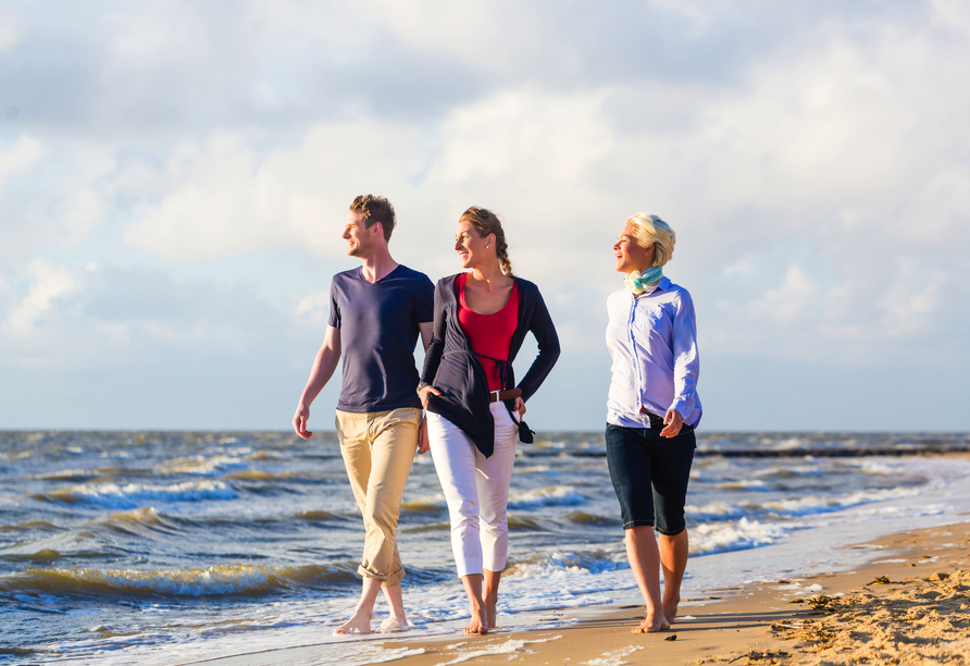 Machen Sie traumhafte Strandspaziergänge.