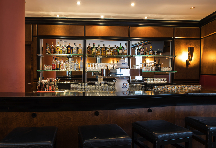 Oder Sie genießen ein leckeres Getränk an der Bar.