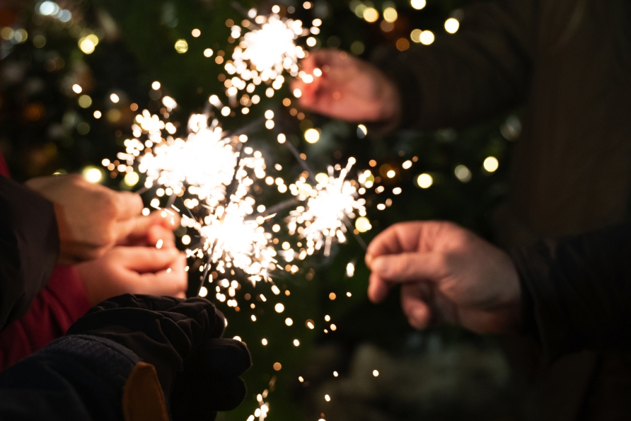 Wunderkerzen gehören an Silvester einfach dazu.