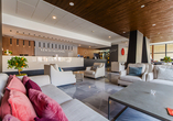 Die Lobby des Hotels empfängt Sie herzlich.