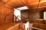 Die Sauna im Smy Hotel Koflerhof Dolomiti lädt zum Entspannen ein.