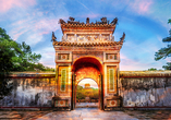 Das Tu Duc Mausoleum in Hue birgt idyllische Gärten, die einst dem Kaiser als Rückzugsort dienten.