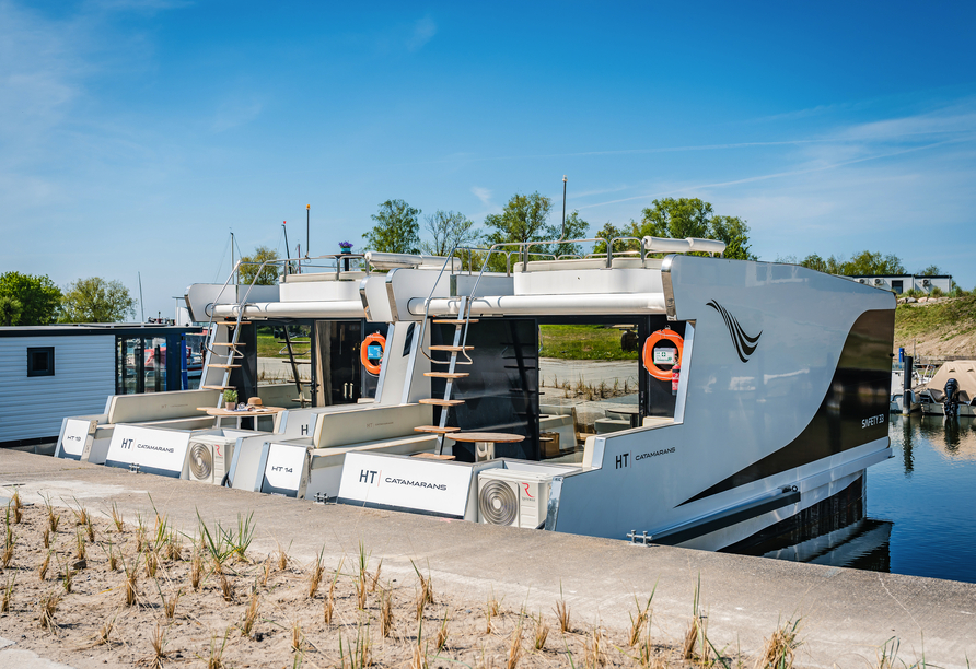 Außenansicht der Hausboote