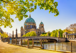 Schlendern Sie durch Berlin und entdecken Sie den Berliner Dom.
