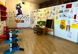 Das Spielzimmer bietet eine Menge Unterhaltung für Kinder.