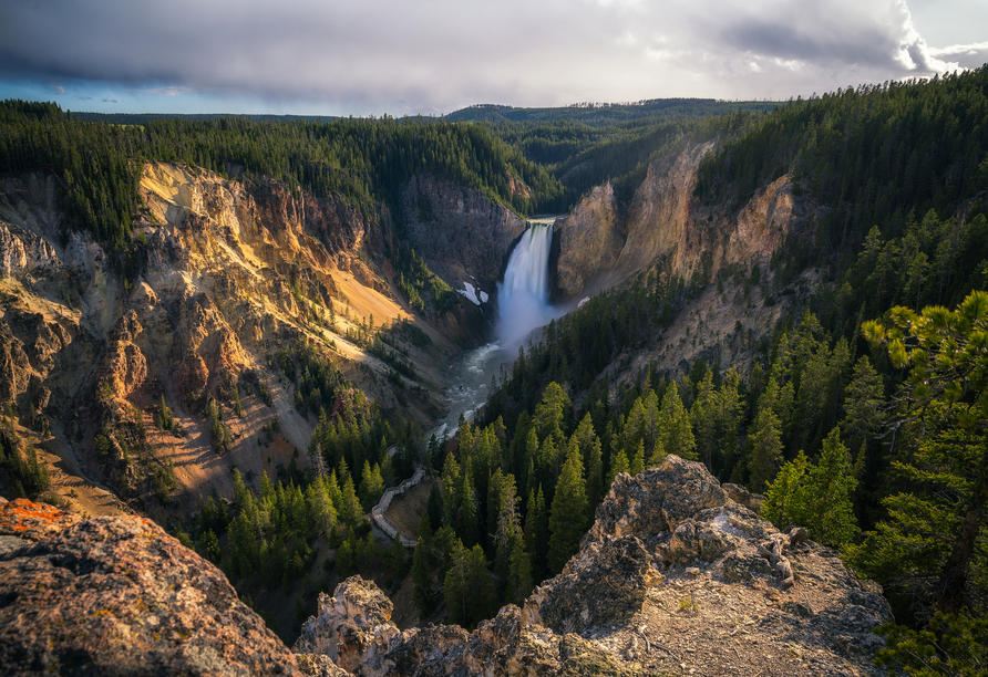 Der Yellowstone Nationalpark ist ein Ort der Naturwunder.