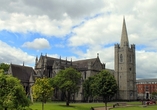 Irlands größte Kirche und eine der Top Attraktionen in Dublin: die St. Patrick's Cathedral