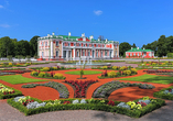 Ein schönes Ausflugsziel in Tallinn ist das Schloss Katharinental mit Blumengarten.