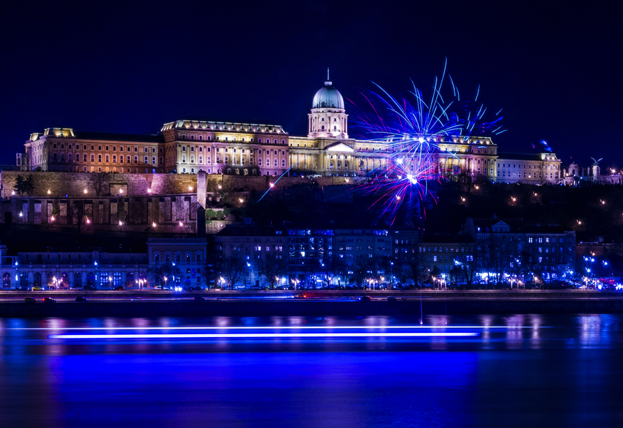 Verbringen Sie bei dieser Reise einen unvergesslichen Heiligabend oder Silvester in Budapest.