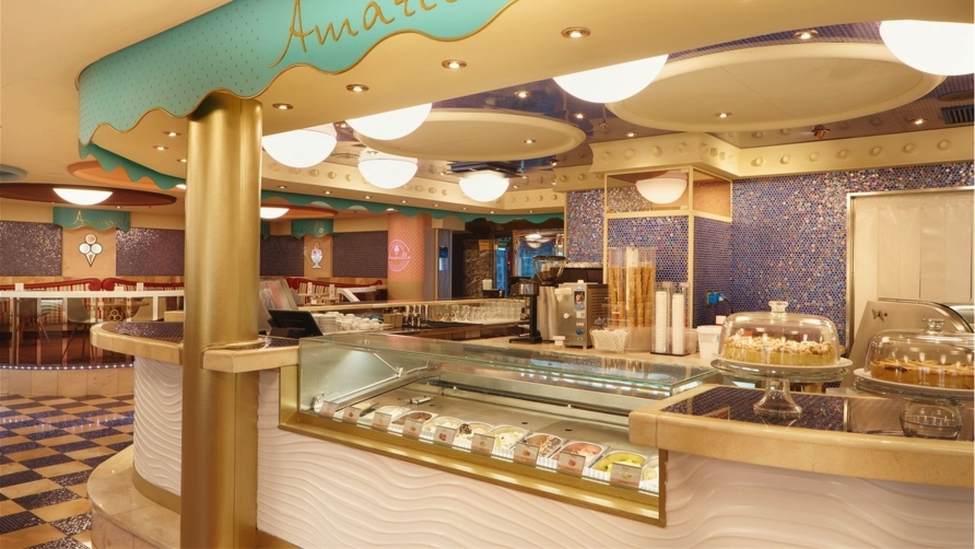 Gönnen Sie sich ein Eis an Bord der Costa Pacifica.