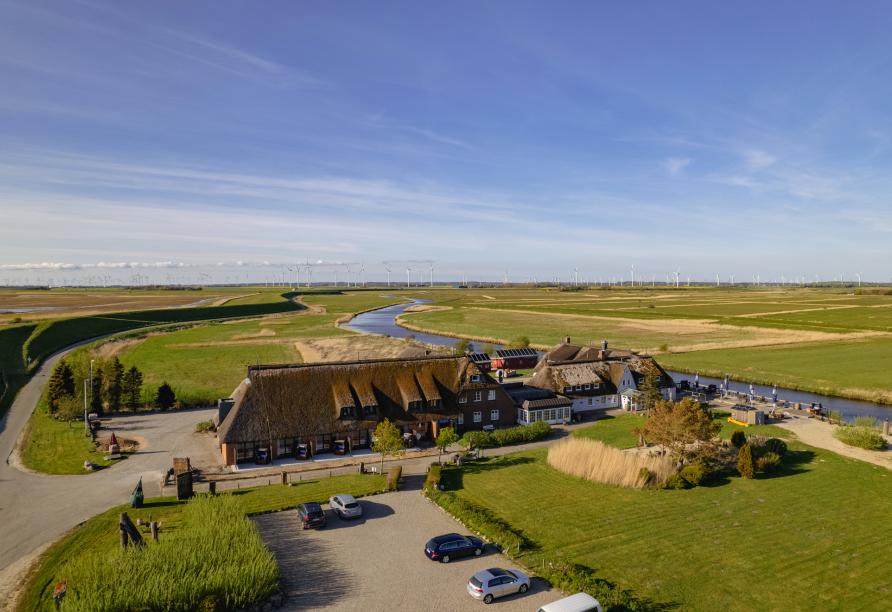 Herzlich willkommen im Nordsee-Hotel Arlau-Schleuse, inmitten des Nationalparks Wattenmeer!