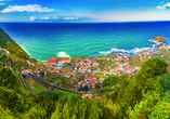 Blick über Porto Moniz auf Madeira