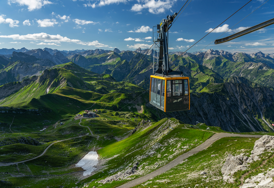 Eine Fahrt mit der Nebelhornbahn sollten Sie sich auf keinen Fall entgehen lassen!