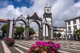 Ponta Delgada hält zahlreiche hübsche Plätze und architektonische Highlights für Sie bereit.