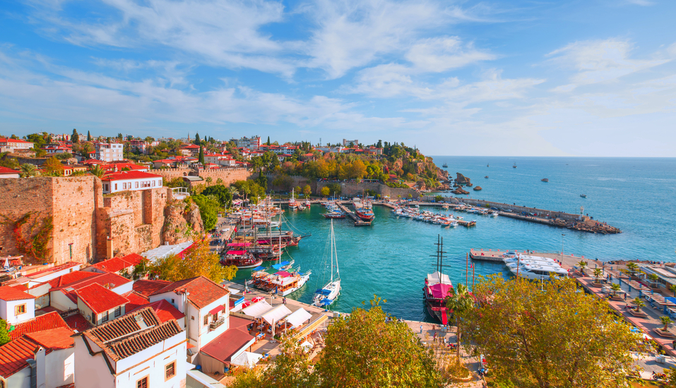 Freuen Sie sich auf zahlreiche Höhepunkte wie zum Beispiel Antalya.