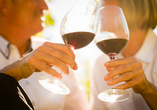 Probieren Sie den köstlichen Wein der Mosel.