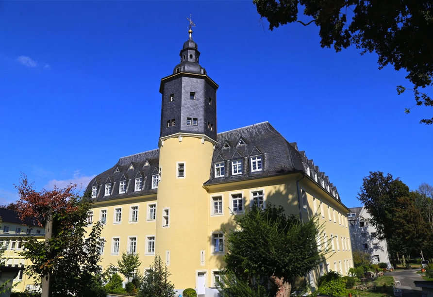 Freuen Sie sich auf Ihre Auszeit im CAREA Schlosshotel Domäne Walberberg.