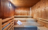 Auch die Sauna lädt zum Erholen ein.