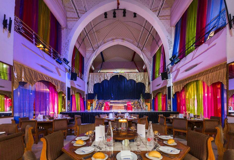 Das Restaurant Sheherazade überzeugt mit guter Küche, tollen Shows und einem stilvollen Ambiente.