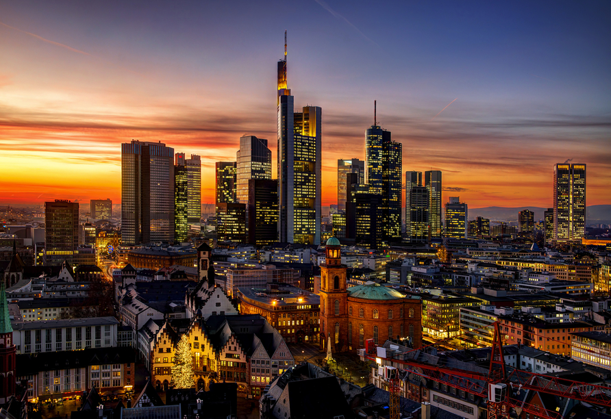 Bestaunen Sie die einzigartige Skyline von Frankfurt am Main!