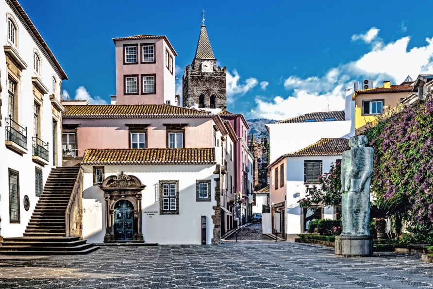 Das Inselparlament im Zentrum von Funchal