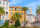 Ihren ersten Halt legen Sie in Ajaccio, dem Geburtsort Napoleons, ein.