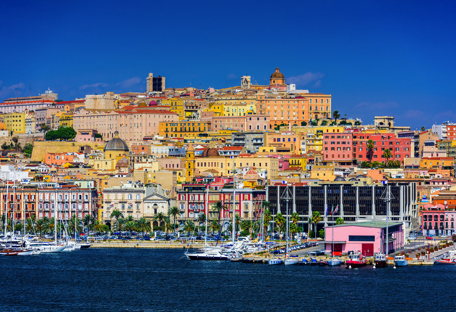 Costa Toscana, Cagliari Der bunte Hafen von Cagliari