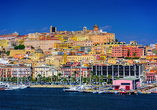 Der bunte Hafen von Cagliari