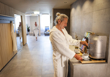Nach einem erlebnisreichen Tag können Sie im Wellnessbereich des Hotels entspannen.