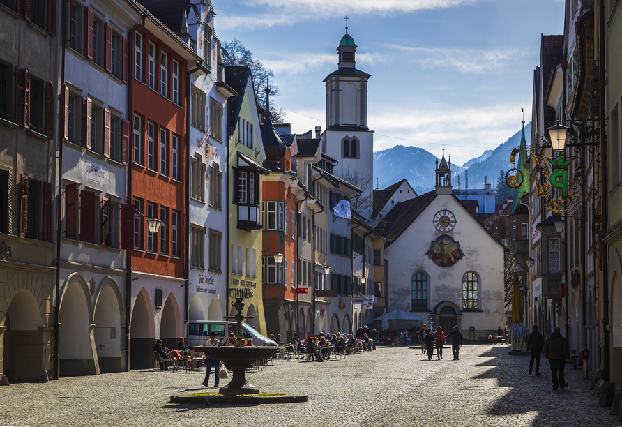 Besuchen Sie die nahegelegene Stadt Feldkirch und schlendern Sie durch die charmante Altstadt.
