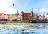 Die historische Hafenstadt Danzig begeistert mit einer farbenfrohen Kulisse.
