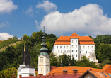 Besuchen Sie die Kirche in Lendava.