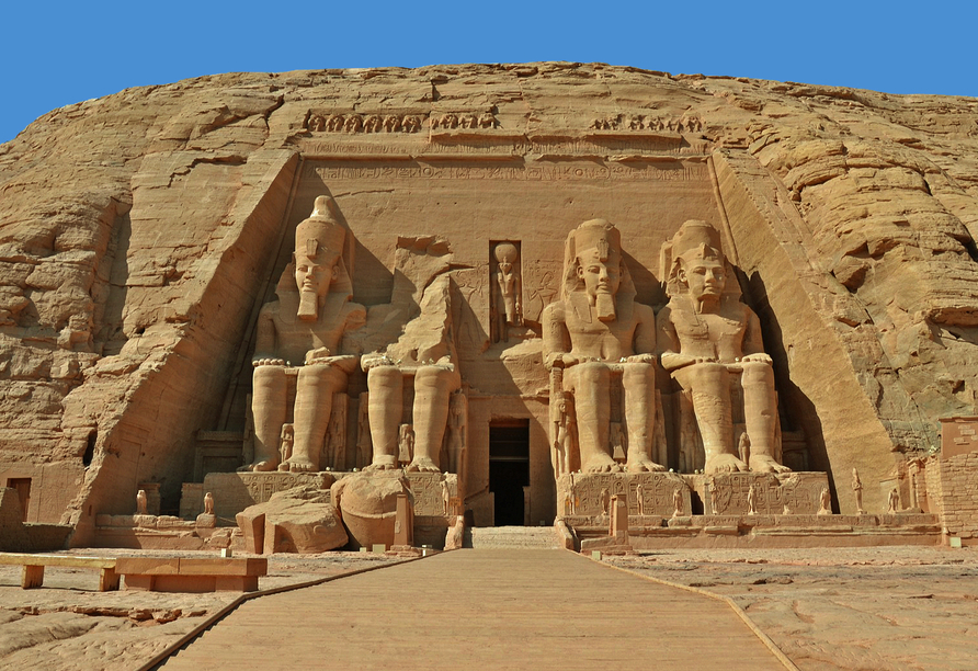 Ein Meisterwerk der Pharaonenzeit: Erleben Sie Abu Simbel hautnah (optional)!
