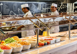 Die Restaurants an Bord verwöhnen Ihren Gaumen mit Delikatessen aller Art.