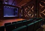Theater an Bord der Mein Schiff Relax