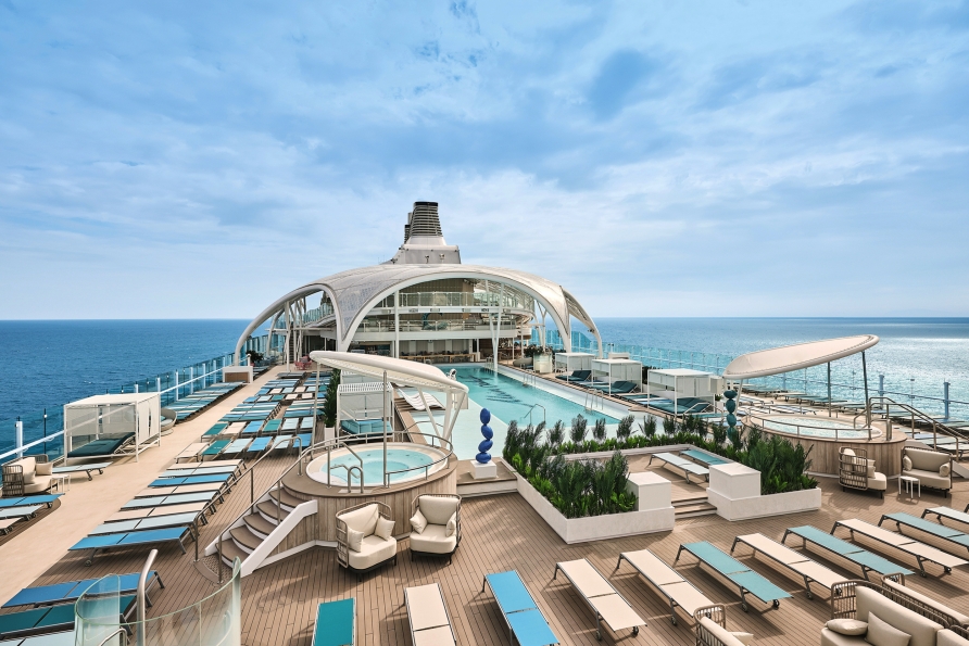 Entspannung pur auf dem Sonnendeck der Mein Schiff Relax!