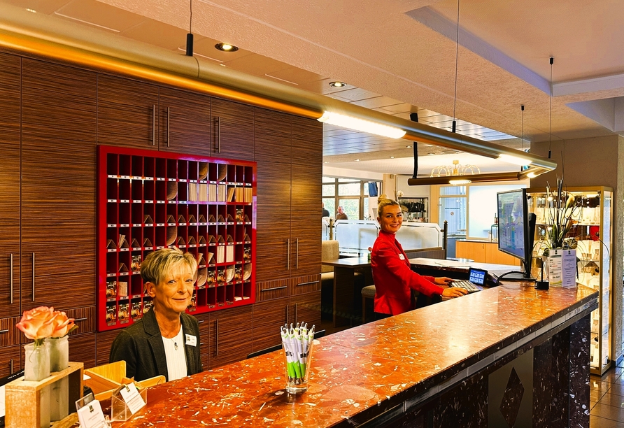 Persönlicher Service mit Herz – das Hotel de Poort freut sich auf Sie!