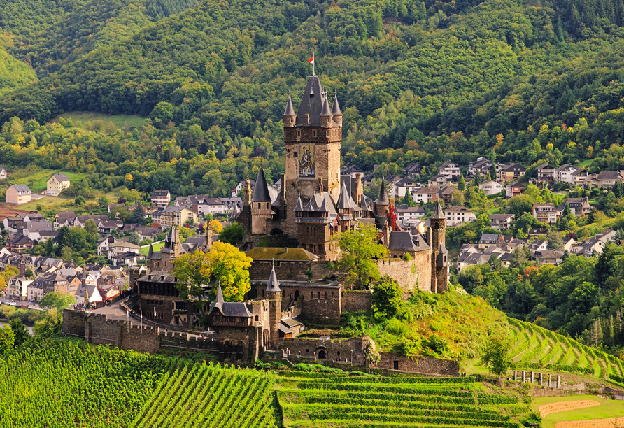 Über Cochem thront die Reichsburg.