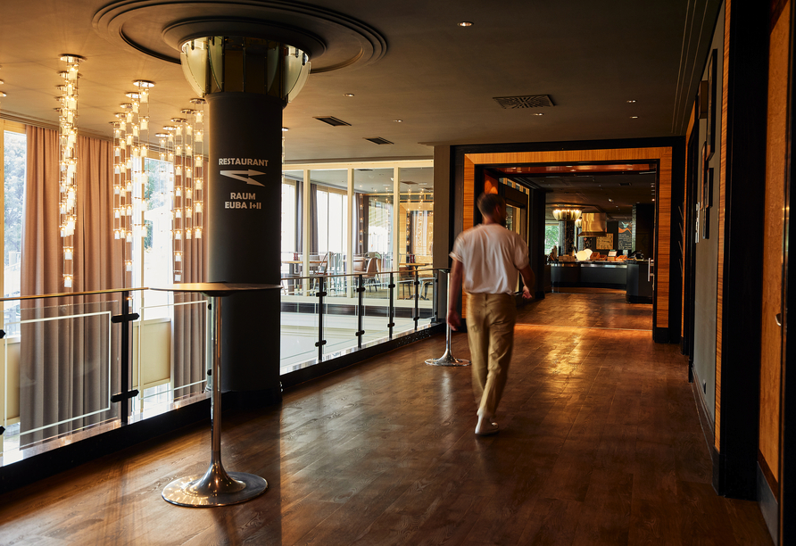 Ihr Hotel erwartet Sie in modernem Design und einladendem Ambiente.