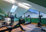 Halten Sie sich fit und genießen Sie dabei den Blick auf die Berge.