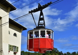 Die älteste Seilbahn der Welt bringt Sie auf den Predigtstuhl.