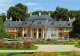 Das nahe gelegene Schloss Pillnitz ist nur einen Katzensprung entfernt.